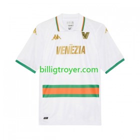 Billige Fotballdrakter Venezia Bortedraktsett 2023/24 Kortermet